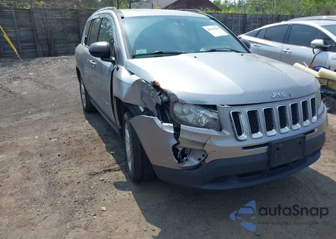 2014 Jeep Compass Sport из США, поврежденный, VIN 1C4NJDBB8ED865341